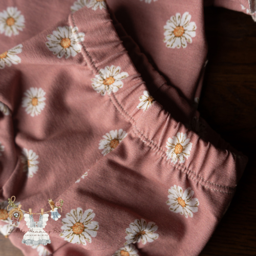 Newborn - Daisies - Two Piece Set